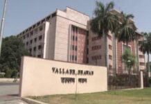 MP में 10 साल पूरे कर चुके संविदाकर्मी हो सकेंगे नियमित, हाई कोर्ट के फैसले से 5 लाख कर्मचारियों में खुशी की लहर