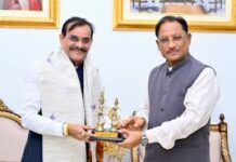 मुख्यमंत्री से सांसद विष्णु दत्त शर्मा ने की सौजन्य मुलाकात