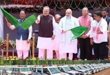 केंद्रीय गृह मंत्री अमित शाह ने रायपुर में अत्याधुनिक ‘नेक्स्ट जेन सीजी डायल-112 सेवा’ और मोबाइल फॉरेंसिक वैन का किया शुभारंभ