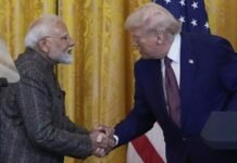 मोदी‑ट्रंप की 16‑महीने बाद G7 शिखर पर गर्मजोशी भरी मुलाकात, नई रणनीतिक दिशा का संकेत