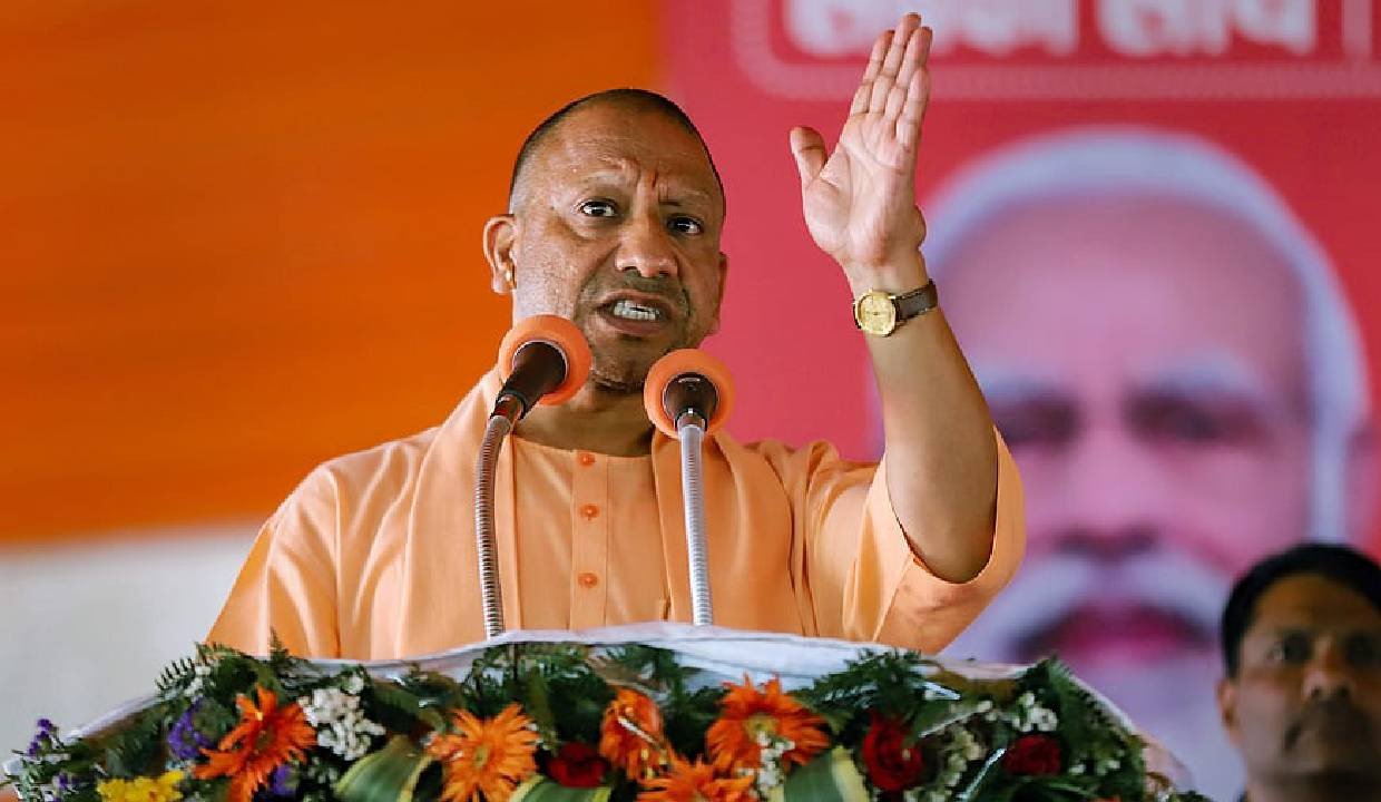 उत्तरी प्रदेश बन रहा रक्षा‐औद्योगिक हब: योगी ने कहा ‘डबल‐इंजन सरकार’ ने बदला बुंदेलखंड